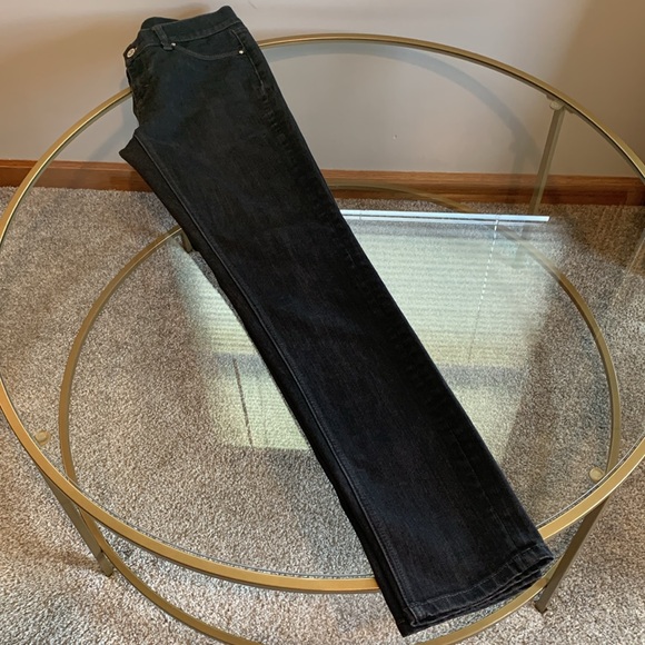 White House Black Market Slim Leg Jeans Size 6R - Picture 13 of 16